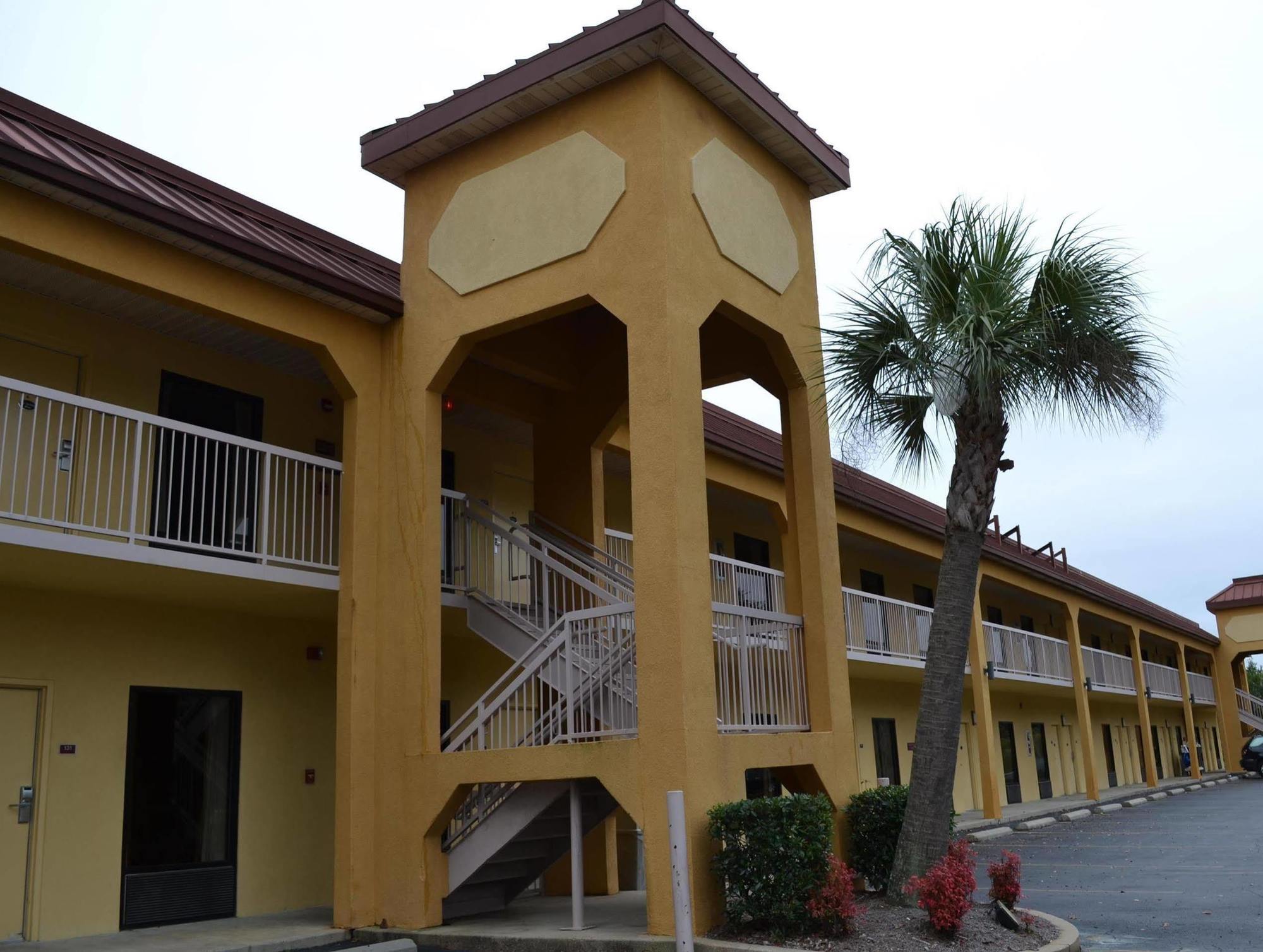 Fairview Inn & Suites Μόμπαϊλ Εξωτερικό φωτογραφία
