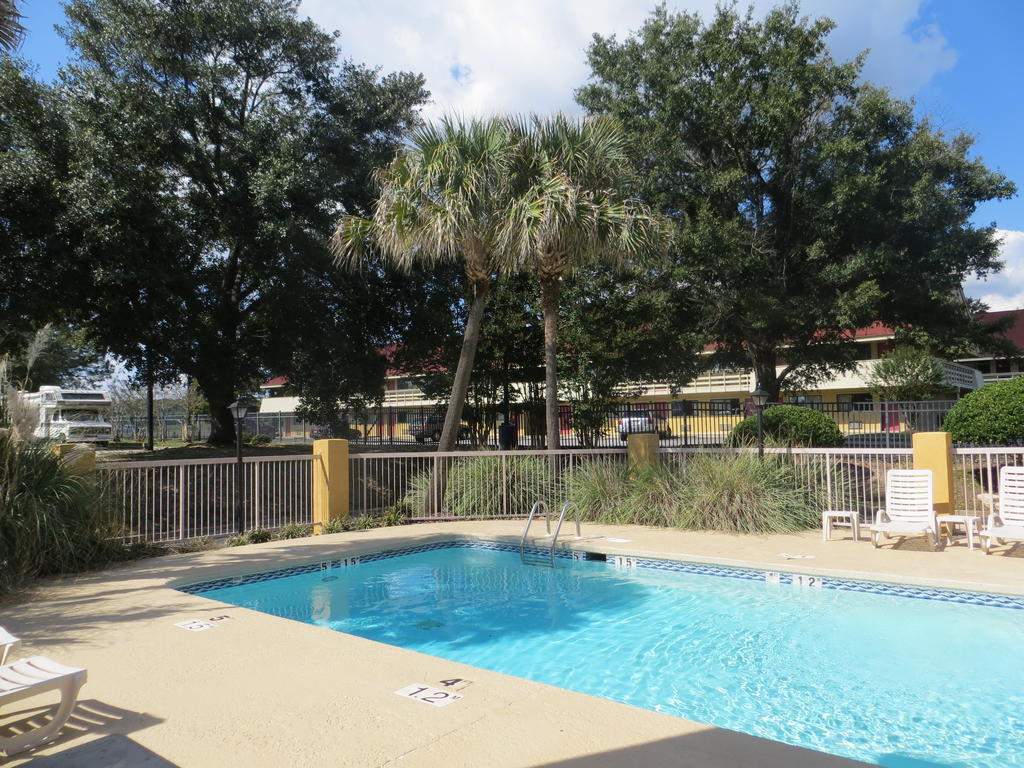 Fairview Inn & Suites Μόμπαϊλ Εξωτερικό φωτογραφία